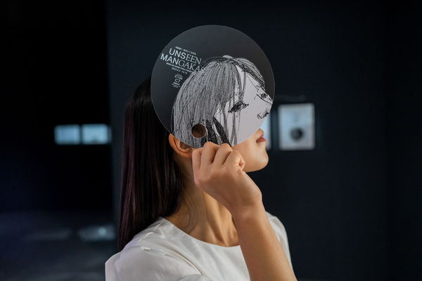 ▲▼駁二藝術特區推出「他是誰？&minus;動漫女子寫真展」。（圖／高雄市文化局提供）