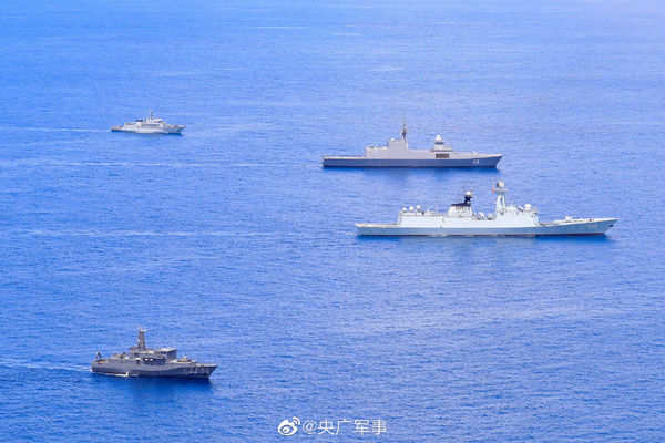▲▼中國大陸解放軍與新加坡海軍4月28日展開「中新合作－2023」聯合軍事演習。（圖／翻攝CCTV）