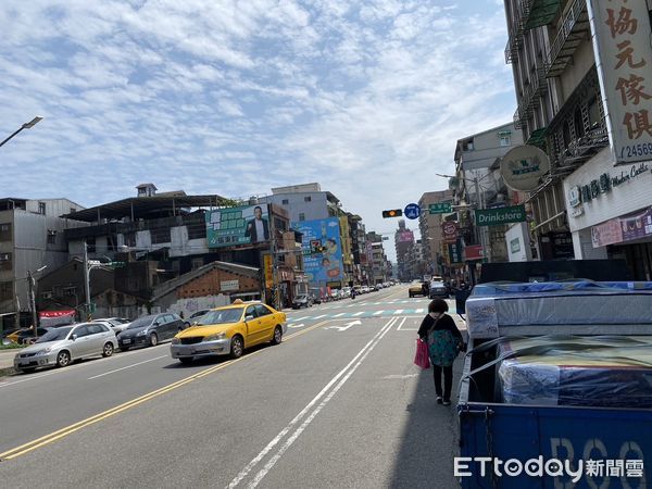 ▲▼       基隆偵查佐酒駕撞傷路人      。（圖／記者郭世賢翻攝）