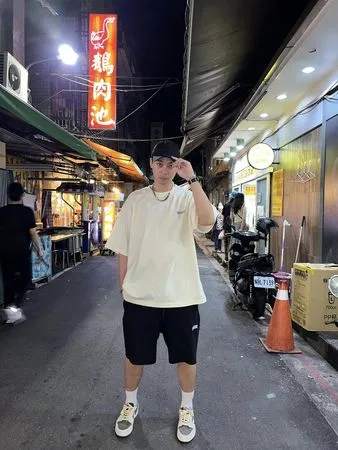 ▲李唯楓二度閃到腰。（圖／翻攝自臉書／李唯楓 可樂）