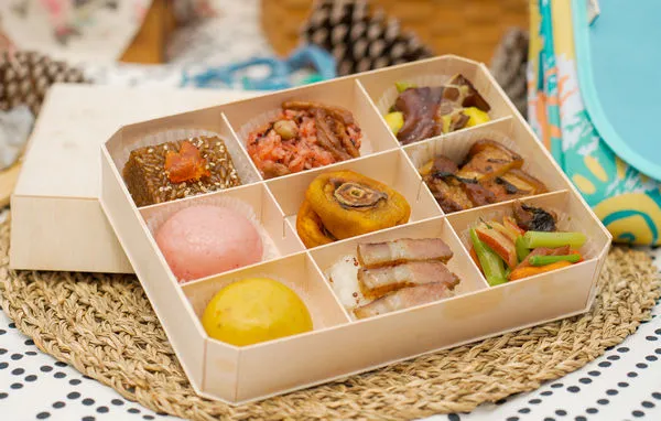 ▲2023桃園桐花祭客家傳統美食，納入「九豐格客家餐盒」