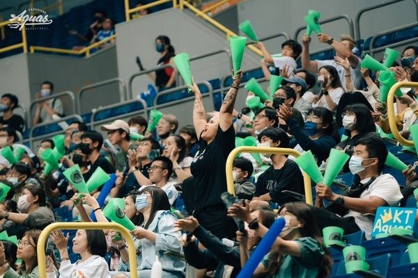 ▲高雄全家海神隊G5於高雄巨蛋舉辦直播派對。（圖／高雄全家海神隊提供。）