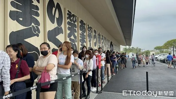 ▲▼藏壽司高雄時代大道店開幕。（圖／記者許宥孺攝）