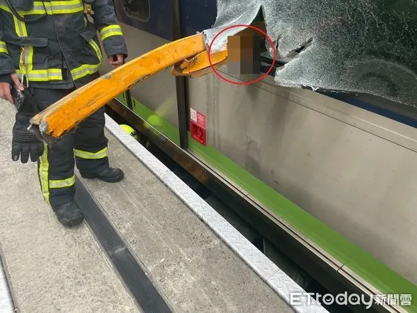 ▲▼台中捷運搶救現場。（圖／台中消防提供）