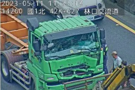 ▲國1北上車禍。（圖／翻攝自高速公路1968）