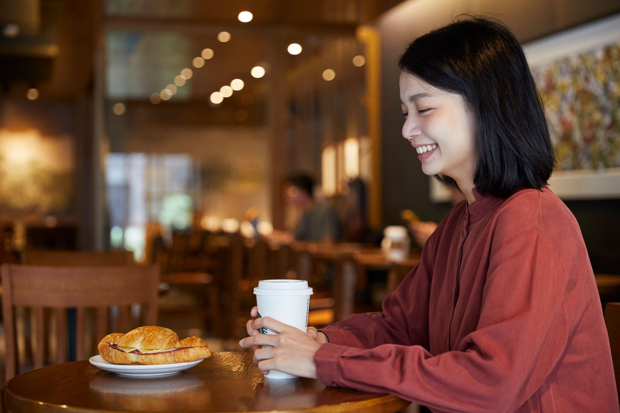 ▲星巴克買一送一。（圖／翻攝星巴克同好會官方粉絲頁）