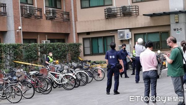 ▲▼             台大學生宿舍墜樓。（圖／記者黃彥傑攝）