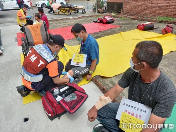 ▲台南市消防局第二救災救護大隊於，在下營區康寧護理之家辦，理企業自主防災暨搶救演練。（圖／記者林悅翻攝，下同）