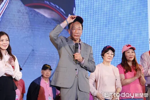 ▲▼ 郭台銘【為台為民全民造勢】板橋場。（圖／記者湯興漢攝）