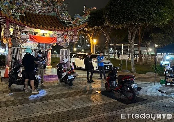 ▲桃園警方與環境保護局及監理站組成聯合稽查小組，取締改裝噪音車勤務。（圖／桃園警分局提供）