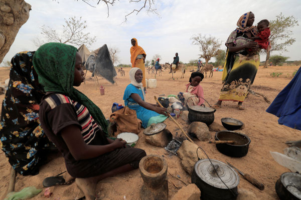 ▲▼蘇丹內戰，平民逃到鄰國查德（Chad）尋求庇護。（圖／路透）