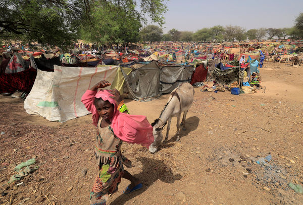 ▲▼蘇丹內戰，平民逃到鄰國查德（Chad）尋求庇護。（圖／路透）