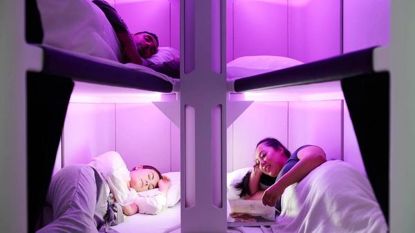 ▲▼紐西蘭航空推出顛覆經濟艙飛行體驗的Skynest舒眠艙。（圖／翻攝自推特）