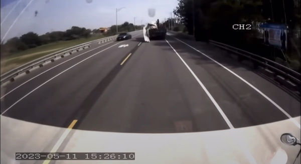 ▲▼湖內大貨車             。（圖／記者陳宏瑞攝）