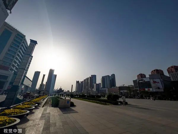 ▲鄭州高溫。（圖／CFP）