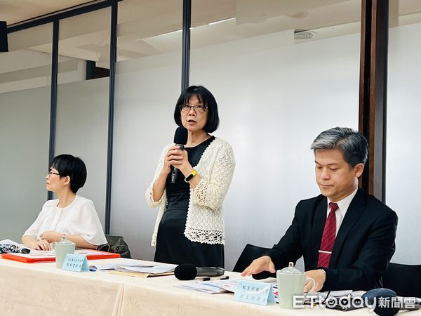 ▲國立台北教育大學教授張郁雯說明調查結果。（圖／記者楊惠琪攝）