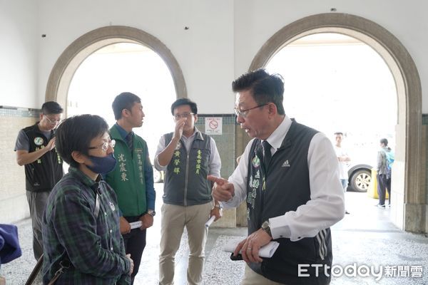 ▲百年歷史的台南火車站古蹟修復案整修工程延宕5年，立委郭國文批行政怠惰嗆究責送懲戒。（圖／記者林悅翻攝，下同）