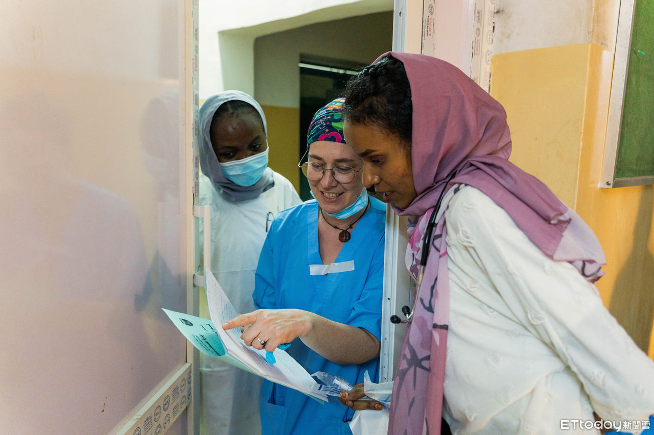 ▲▼無國界醫生堅守在蘇丹首都少數仍在運作的醫院，已進行240次外科手術。（圖／無國界醫生BARBARA DEBOUT提供）