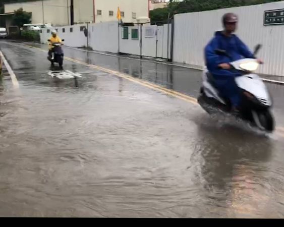 ▲彰化鹿港天后宮淹水。（圖／民眾提供）