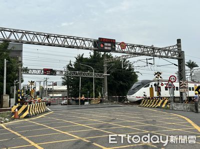 台鐵3年27起事故　交通部擬修法「禁設新平交道」