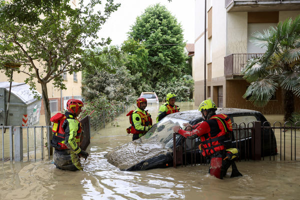 ▲▼義大利北部發生百年最嚴重洪災。（圖／路透）