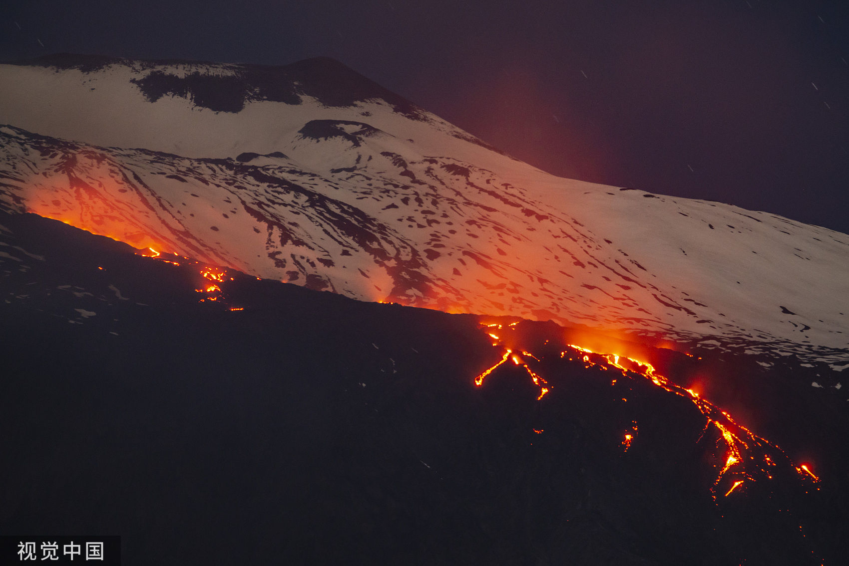 ▲▼ 義大利埃特納火山（Mount Etna）1月噴發情形。（圖／CFP）