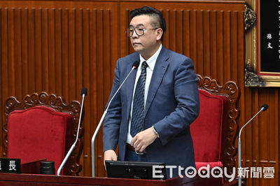 台北市副議長涉「經營賭博電玩」施壓修法　凌晨移送複訊