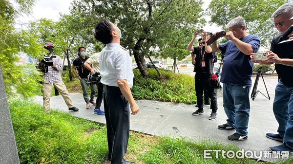 ▲▼             台中身家5億賴姓高中生命案，高大成重返現場。（圖／記者許權毅攝）