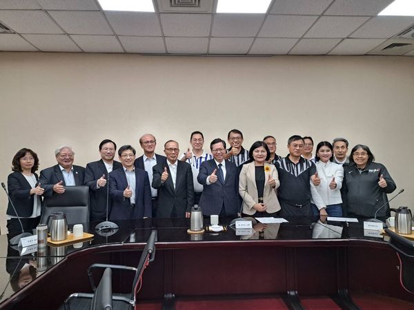 ▲▼張麗善帶九項議題赴行政院向鄭文燦爭取權益，接獲重大突破。（圖／雲林縣政府提供）