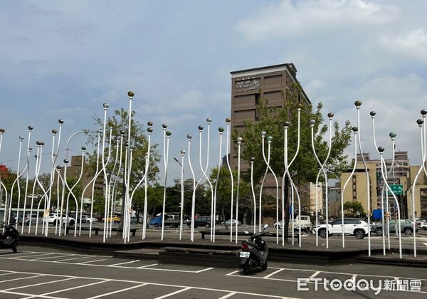 ▲北大公園、後站停車場裝置藝術，安全考量將進行拆除。（圖／新竹市政府提供）