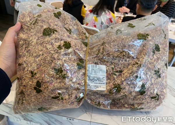 台北市衛生局今公布茶葉及花草茶檢驗殘留農藥檢驗結果。（圖／衛生局提供）
