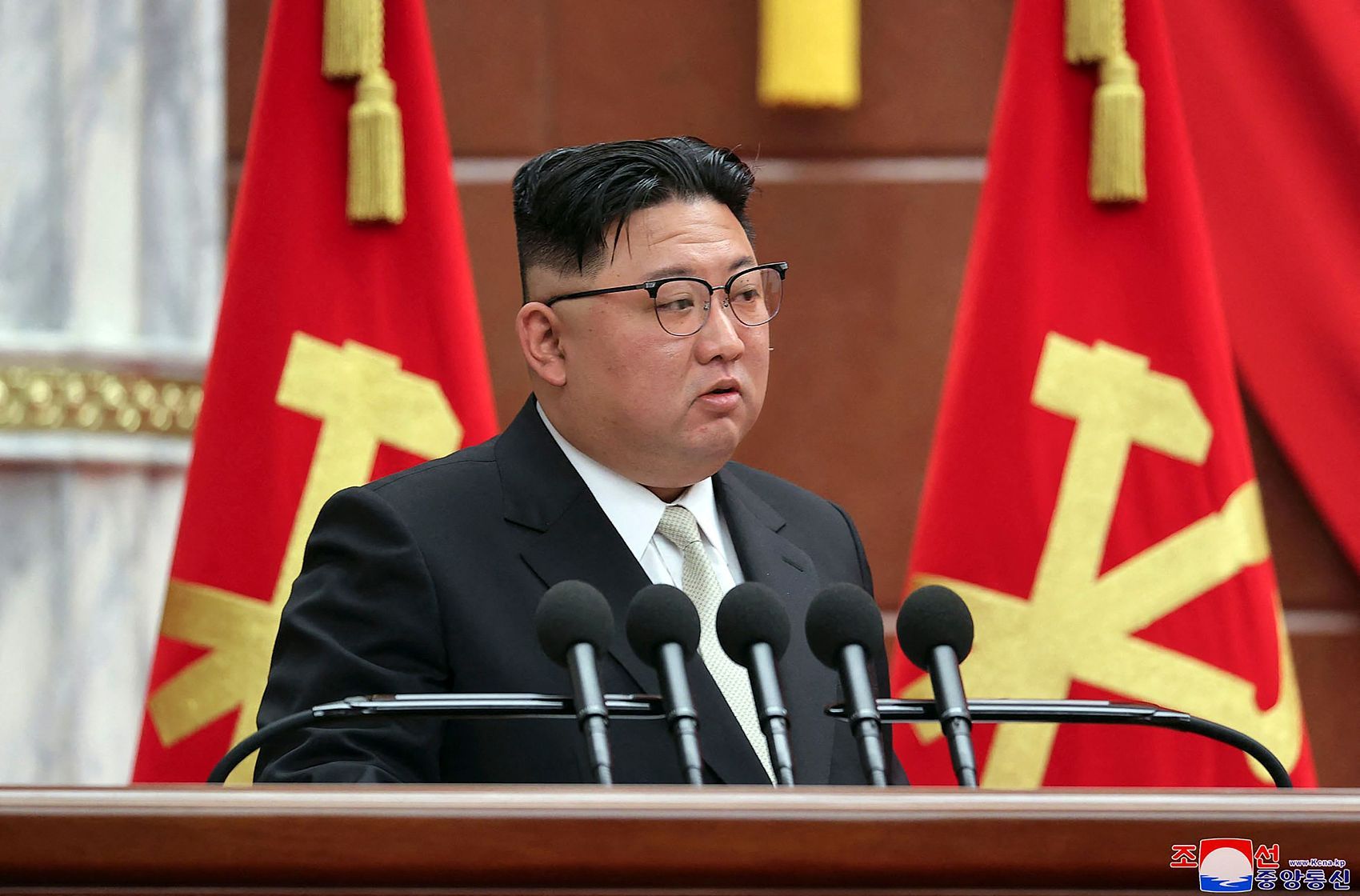 ▲金正恩今年2月26日在平壤召開朝鮮勞動黨第8屆中央委員會七中全會。（圖／CFP）
