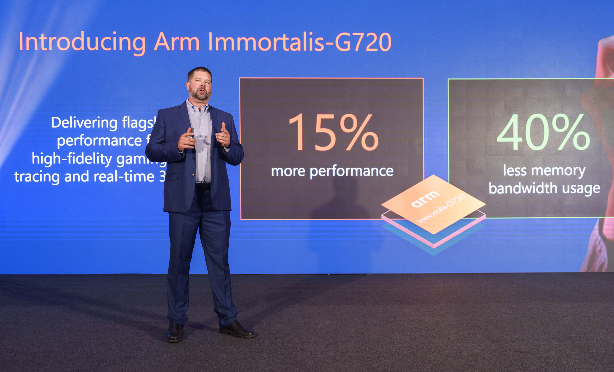 ▲▼Arm資深副總裁暨終端產品事業部總經理Chris Bergey表示，全新的 Arm Cortex-X4 是 Arm 歷來速度最快的 CPU，可突破旗艦智慧手機的效能極限。。（圖／Arm提供）