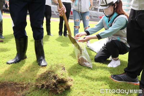 ▲▼拚明年開場！力邀美職大聯盟專家進場　新竹棒球場開挖送驗。（圖／新竹市政府提供）