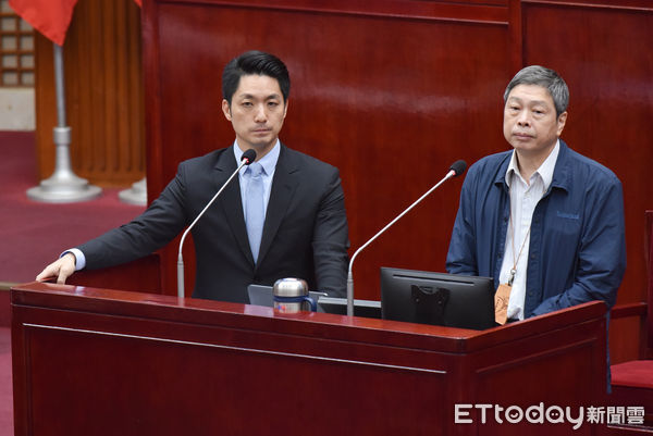 ▲▼台北市長蔣萬安市政總質詢,右為勞動局長高寶華。（圖／記者李毓康攝）