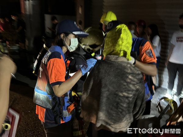 台南市永康區龍中街火警。（圖／記者林悅翻攝）