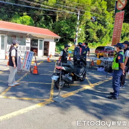 ▲里港警方加強廣福大橋巡守勤務           。（圖／記者陳崑福翻攝）