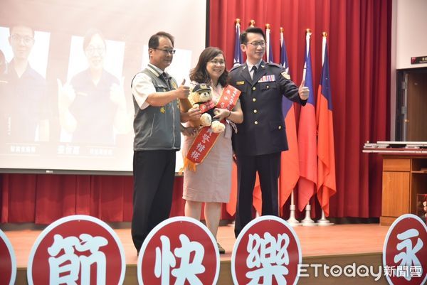 ▲台南市警永康分局辦理2023年警察節慶祝大會，表揚各單位績優員警楷模26人。（圖／記者林悅翻攝，下同）