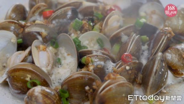 《168懶人料理》示範製作蒜蓉蛤蜊,蛤蜊（圖／168懶人料理提供）
