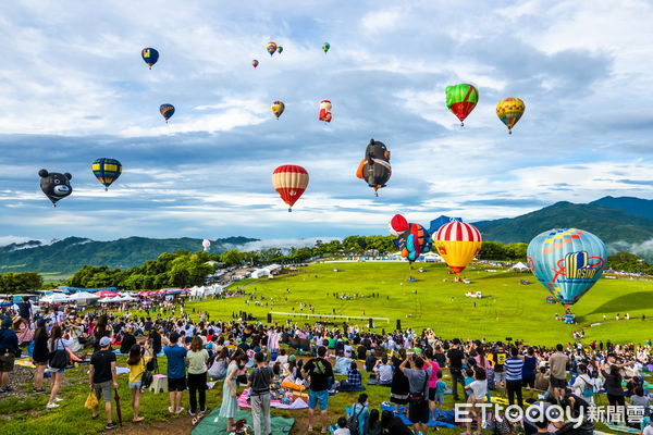 ▲2023台灣國際熱氣球嘉年華即將在6月30日至8月28日共60天在台東鹿野高台登場。（圖／記者楊漢聲翻攝）