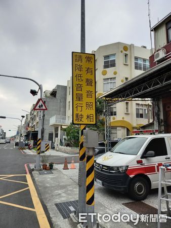 ▲台南市環保局從安平開始啟動寧靜專案，展現環警監打擊噪音車決心。（圖／記者林悅翻攝，下同）