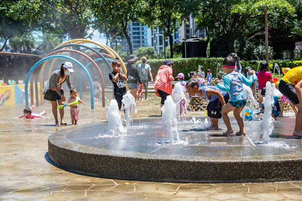 ▲新北市海世界水樂園、塭仔底濕地公園戲水池提前於6/18同步開放。（圖／高灘處提供）