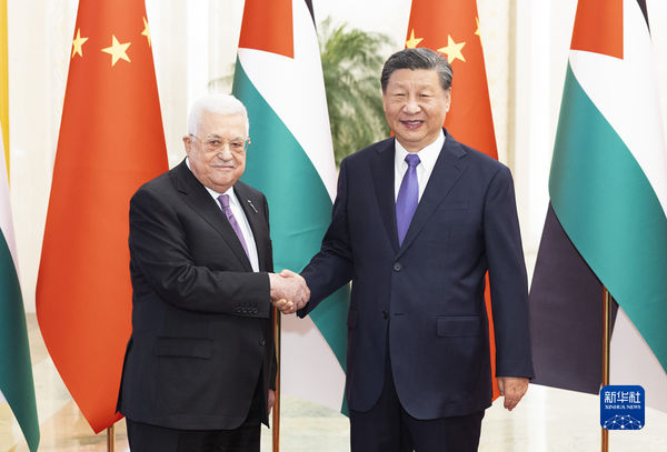 ▲▼巴勒斯坦總統阿巴斯（Mahmoud Abbas）訪問中國，與習近平會談。（圖／取自新華社）