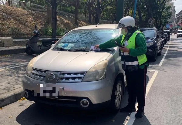▲▼路邊停車。（圖／新北市政府提供）