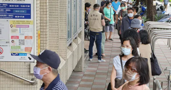 勞動部19日研議明年基本工資　確定連8漲調幅上看3.5％