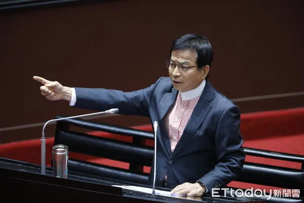 ▲▼大法官被提名人蔡彩貞、朱富美接受立委賴士葆詢問。（圖／記者湯興漢攝）