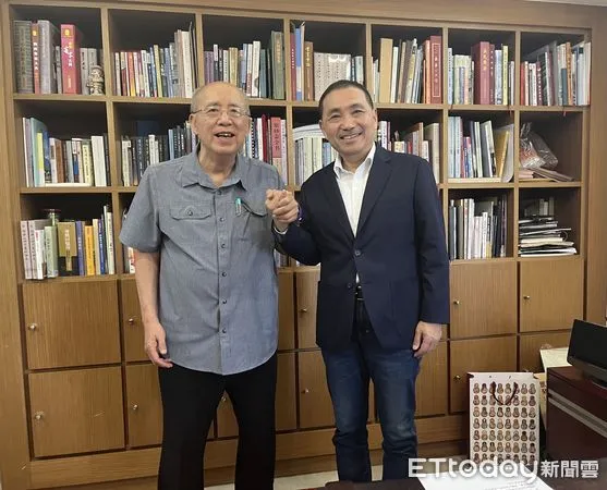 ▲▼ 吳伯雄今早見侯友宜          。（圖／國民黨前主席吳伯雄辦公室提供）