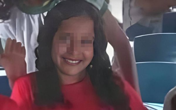手機充電「插上插頭」瞬間觸電　12歲女慘死當地學校停課1日哀悼。（圖／翻攝自巴西媒體）