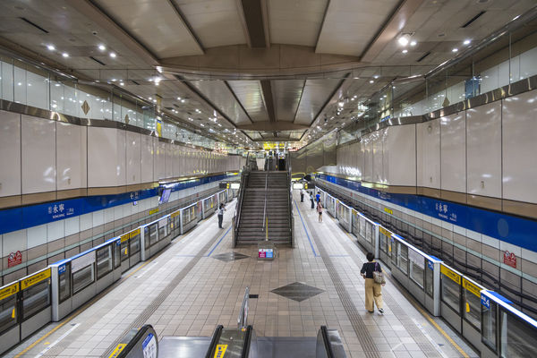 ▲▼板南線串起東西向經濟動脈　沿線捷運宅搶手詢問熱度高