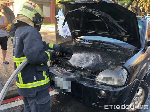 ▲▼        宜蘭火燒車     。（圖／記者游芳男翻攝）